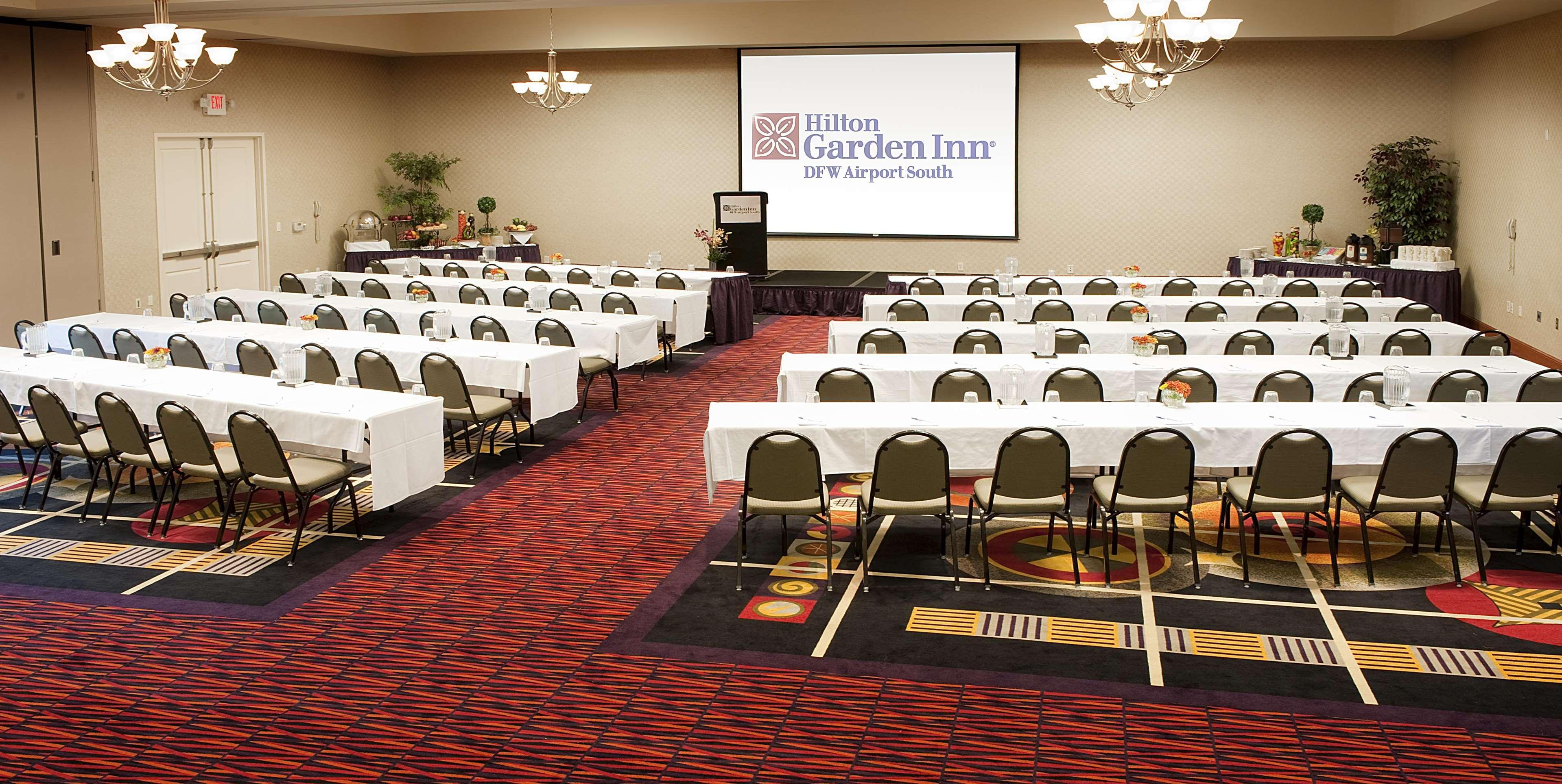 Hilton Garden Inn DFW Airport South Irving Eksteriør bilde